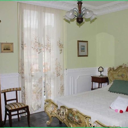 Bed And Breakfast Sopranos La Spezia Exterior foto